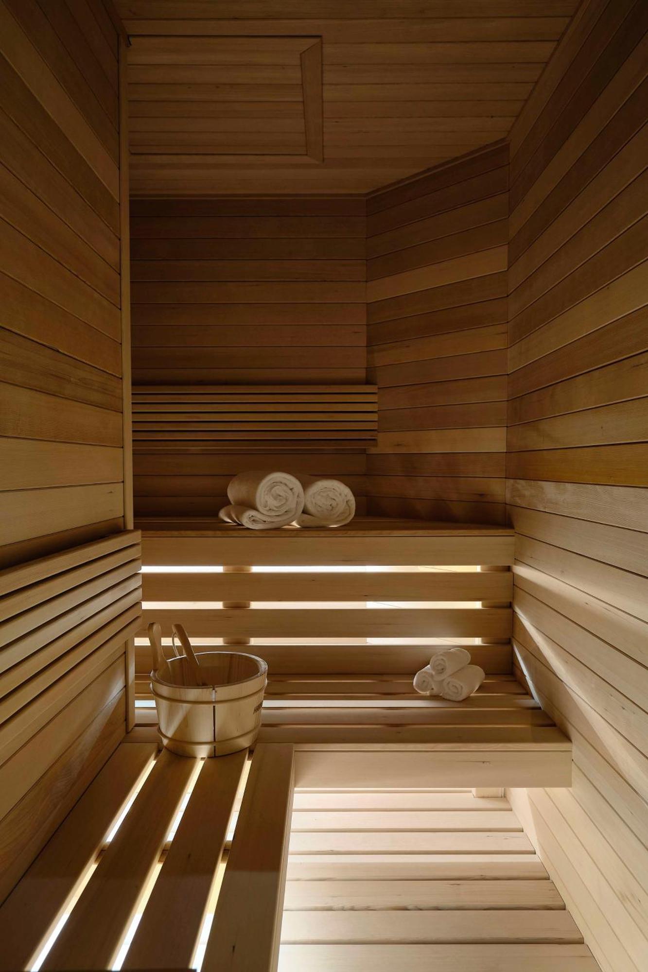 Vogue Hotel Montreal Downtown, Curio Collection By Hilton Exteriör bild